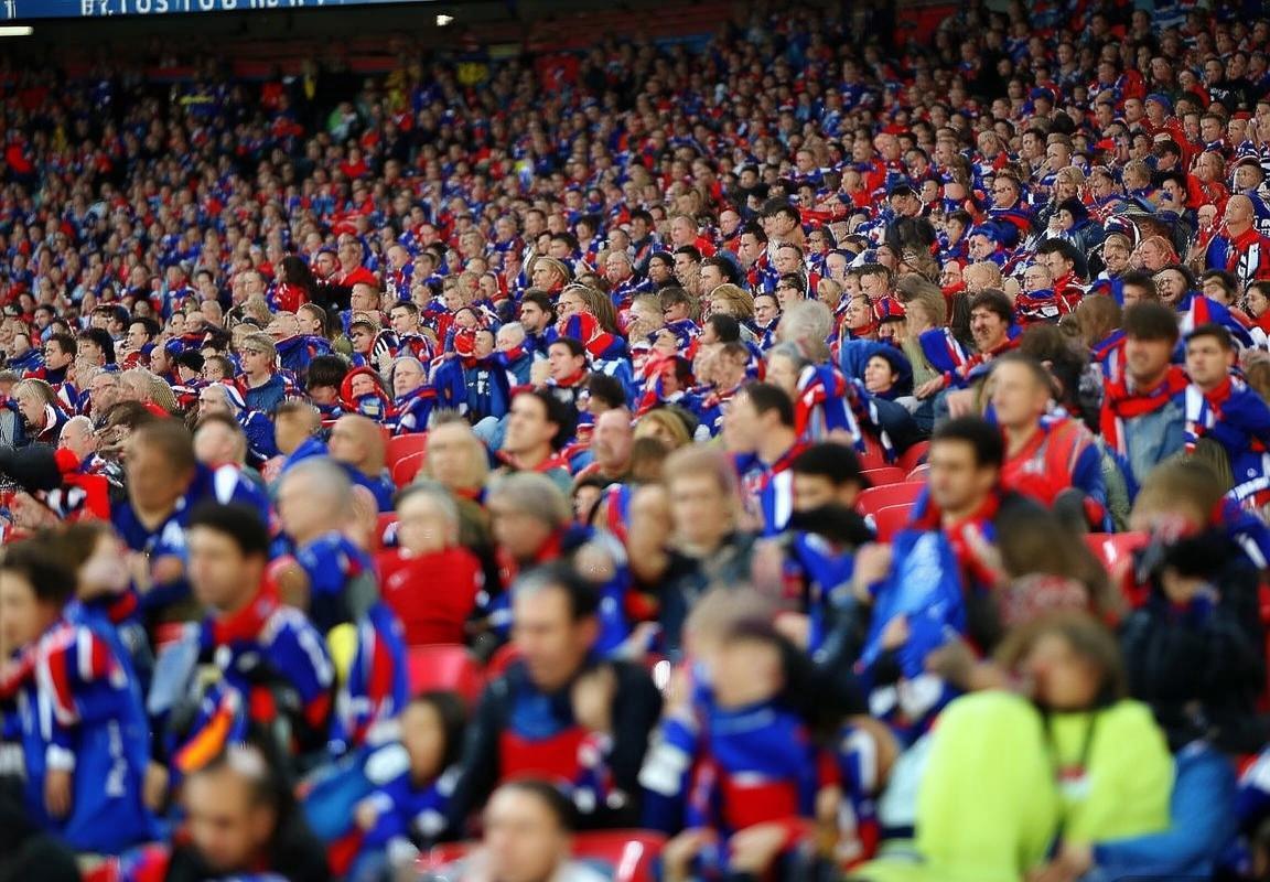 巴萨基辅对决取消：赛事影响与球迷情绪解析(图2)