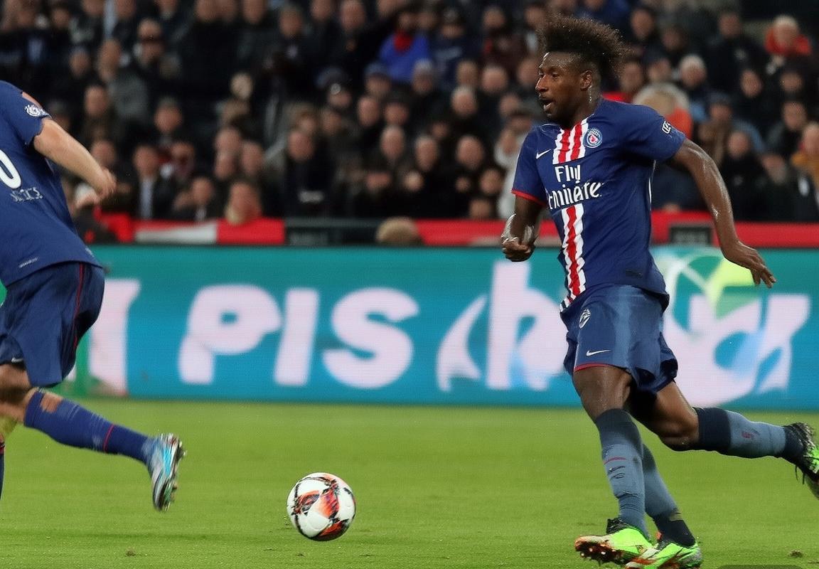 欧冠巅峰对决：战术解析与球星闪耀瞬间(图2)