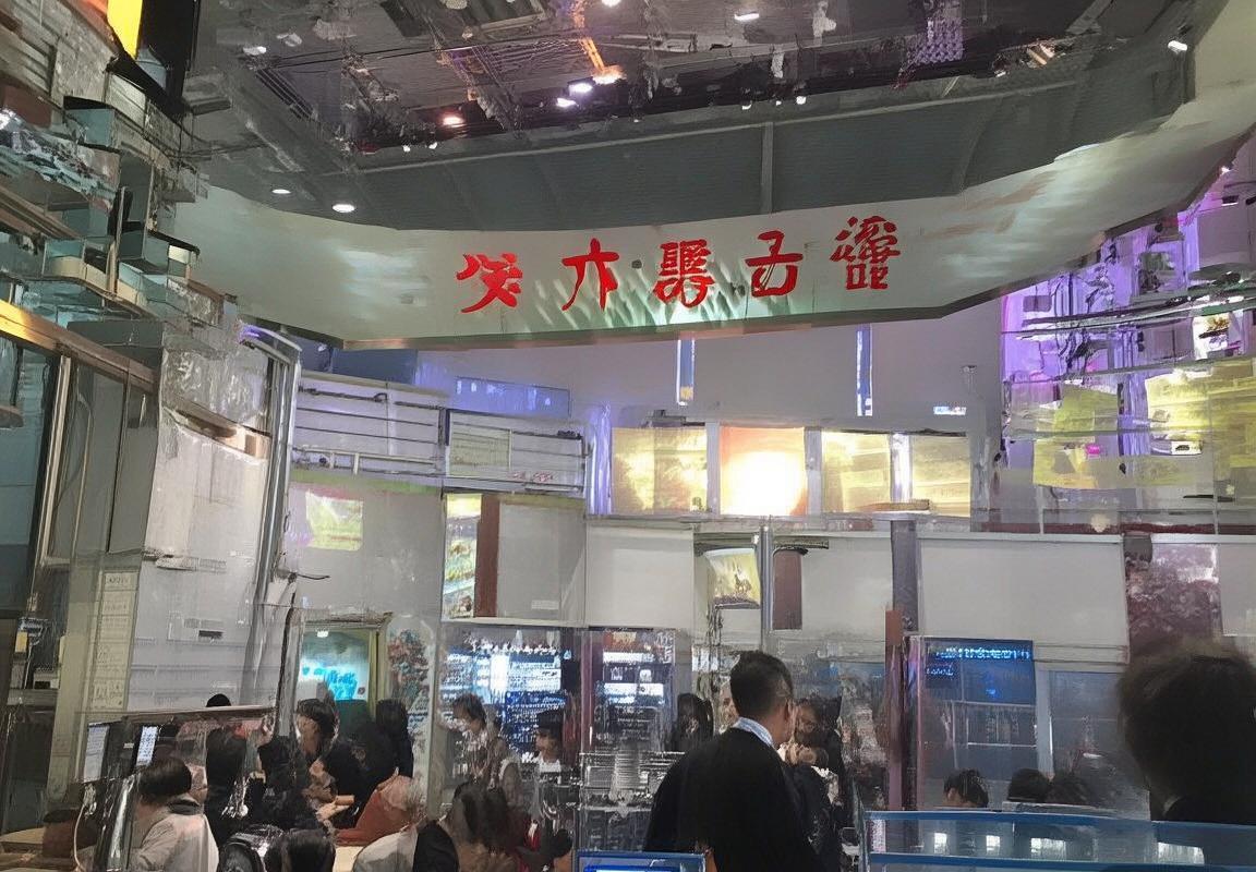 曼联2月23日主场迎战劲敌：巅峰对决，焦点解析